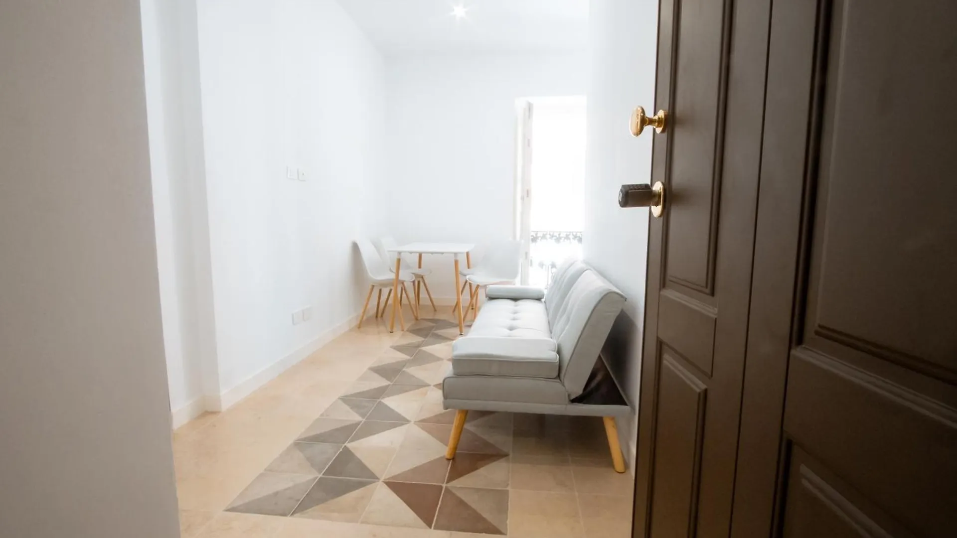 Appartamento Palazzo Marevento Bari 0*,  Italia