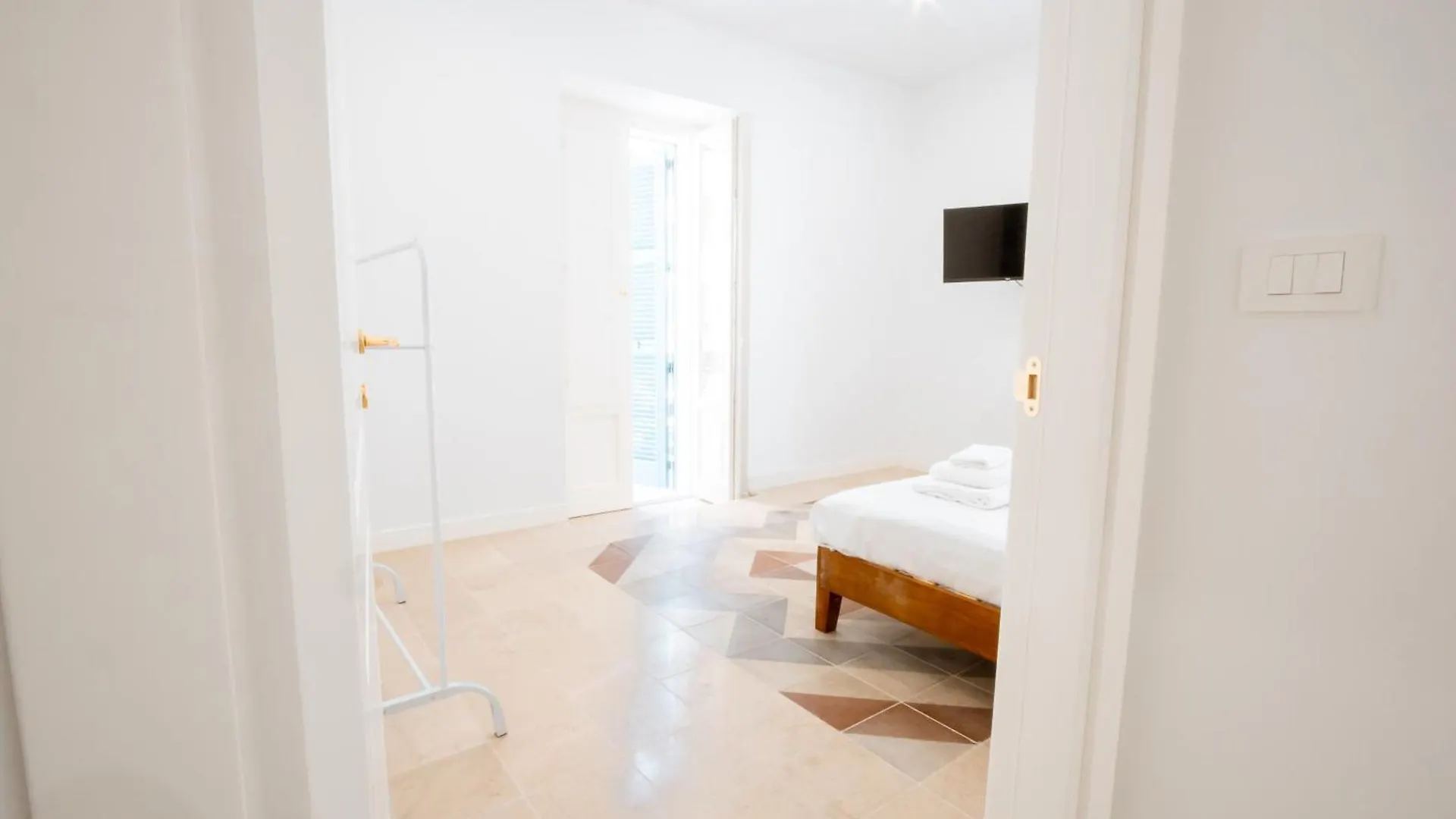 Appartamento Palazzo Marevento Bari 0*,  Italia